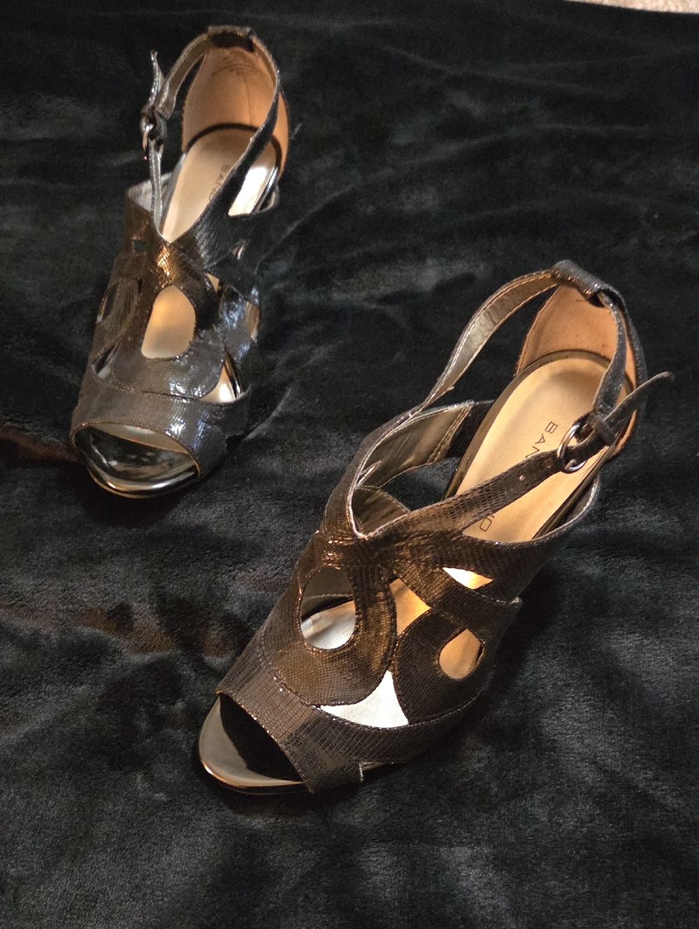 Bandolino Metallic Pewter Cutout Slingback Heels